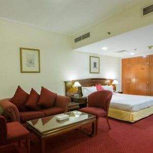 Suite executive